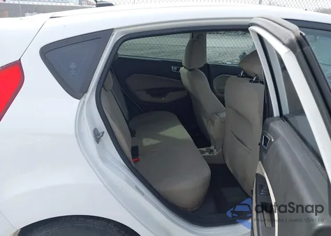 2014 Ford Fiesta Se из США, поврежденный, VIN 3FADP4EJ9EM154013